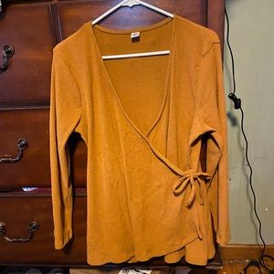 Old navy wrap shirt xl